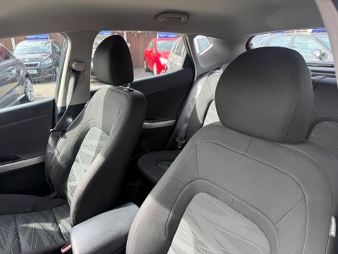 Kia Ceed 1.4 1 Euro 5 5dr 29