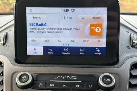 Ford Transit Connect 230 L2 Trend DCIV Automatic 120 ps Tdci - Sat Nav / Air Con / Camera 30