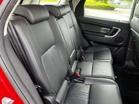 Land Rover Discovery Sport 2.0 Discovery Sport SE Si4 Auto 4WD 5dr 15