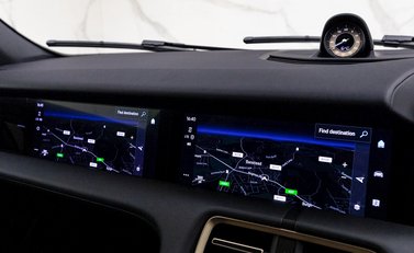 Porsche Taycan 4S Cross Turismo 20