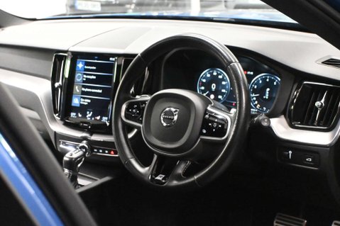 Volvo XC60 2.0 XC60 R-Design T5 AWD Auto 4WD 5dr 19