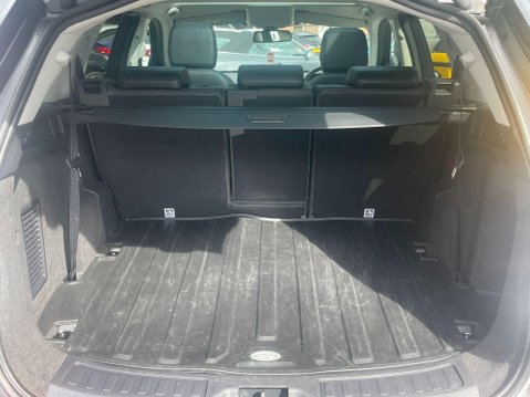 Land Rover Discovery Sport 2.0 TD4 HSE Black Auto 4WD Euro 6 (s/s) 5dr 22