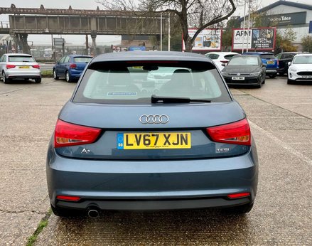 Audi A1 1.0 A1 Sport Nav TFSI Semi-Auto 3dr 6