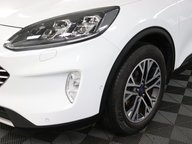 Ford Kuga TITANIUM FIRST EDITION 31