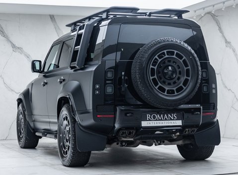 Land Rover Defender 110 OCTA Black 10