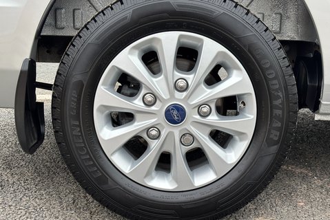 Ford Transit Custom 300 L1 Limited 130ps Panel Van 28