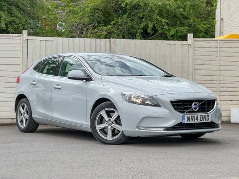 Volvo V40 1.6 D2 SE Hatchback 5dr Diesel Powershift Euro 5 (s/s) (115 ps) 4