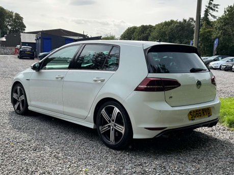 Volkswagen Golf 2.0 Golf R 4WD 5dr 9