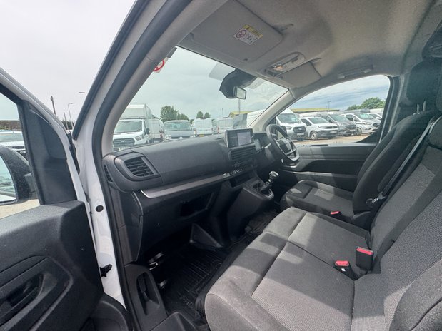 Toyota Proace LWB L2H1 Low Roof (Category N) Icon 310 Air Con Nav Sensors EURO 6 12