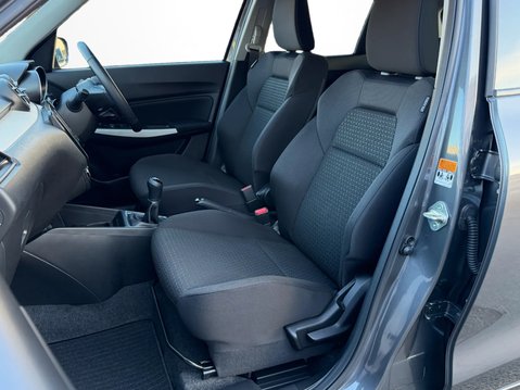 Suzuki Swift 1.2 Dualjet 83 12V Hybrid SZ-L 5dr 22