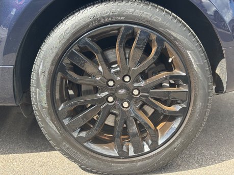 Land Rover Range Rover Sport SDV6 HSE DYNAMIC 9