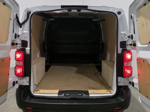 Citroen Dispatch Dispatch 1.5 BlueHDi 120ps Van Enterprise 9