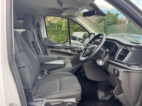 Ford Transit Custom 2.0 300 EcoBlue Limited Crew Van L2 H1 Euro 6 (s/s) 5dr 23