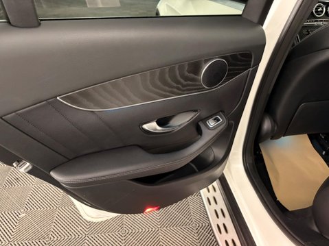 Mercedes-Benz GLC 2.1 GLC220d AMG Line (Premium) Coupe 5dr Diesel G-Tronic+ 4MATIC Euro 6 (s/ 36