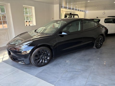 Tesla Model 3 Auto RWD 4dr 2