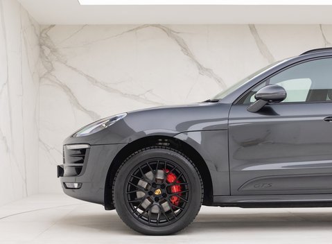 Porsche Macan GTS 26