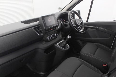 Nissan Primastar 2.0 dCi 30 Tekna L1 H1 130 ps 9