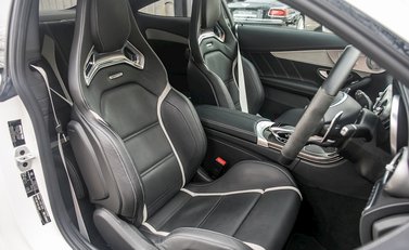 Mercedes-Benz C Class C63 S Coupe 12