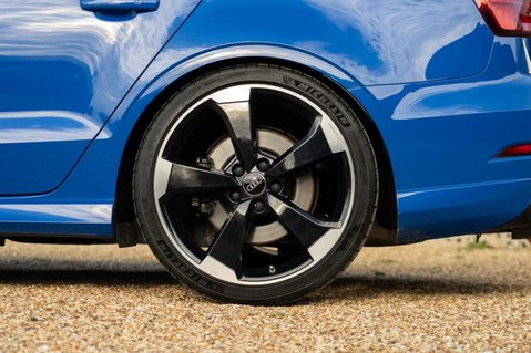 Audi RS3 2.5 TFSI Audi Sport Edition S Tronic quattro Euro 6 (s/s) 4dr 10