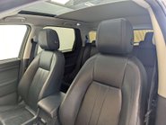 Land Rover Discovery Sport 2.0 Discovery Sport HSE Si4 Auto 4WD 5dr 38