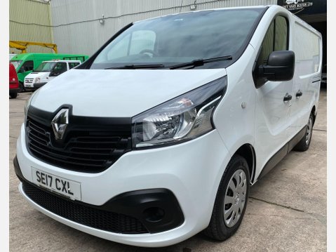Renault Trafic 1.6 dCi 27 Business+ Panel Van 5dr Diesel Manual SWB Standard Roof Euro 6 ( 14