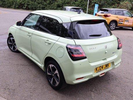 Suzuki Swift 1.2 MHEV Ultra CVT Euro 6 (s/s) 5dr 3