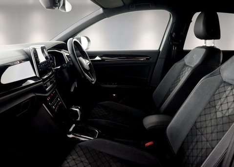 Volkswagen T-Roc 1.5 T-Roc R-Line TSI Semi-Auto 5dr 46