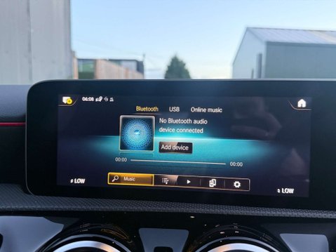Mercedes-Benz A Class 1.3 A 180 AMG Line Executive Auto 5dr 34