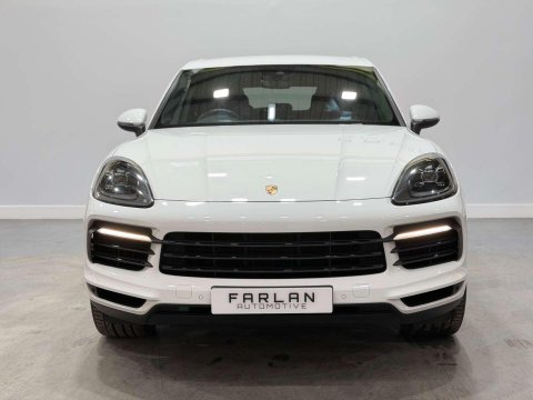 Porsche Cayenne 3.0 V6 E-Hybrid 14.1kWh SUV 5dr Petrol Plug-in Hybrid TiptronicS 4WD Euro 6 12