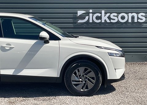 Nissan Qashqai DIG-T ACENTA PREMIUM DCT MHEV 3