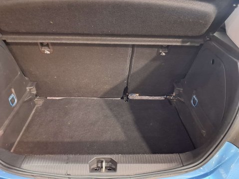 Vauxhall Corsa 1.4 Corsa SE Nav 5dr 17