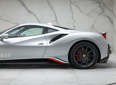Ferrari 488 Pista Piloti 55