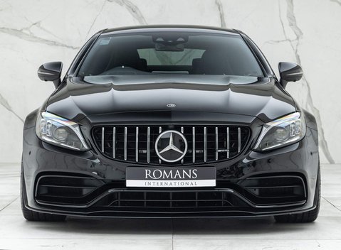 Mercedes-Benz C63 S AMG Coupe Brabus 6