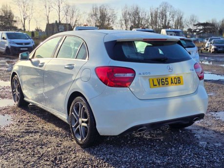 Mercedes-Benz A Class 2.1 A200d Sport Hatchback 5dr Diesel 7G-DCT Euro 6 (s/s) (136 ps) 4
