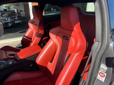BMW M4 M4 COMPETITION 40