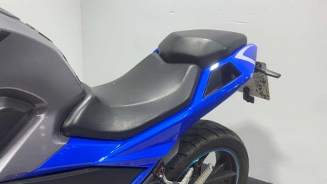 Lexmoto LXR 2020 7K 125CC SPORTS BIKE LEARNER PROJECT BIKE 9