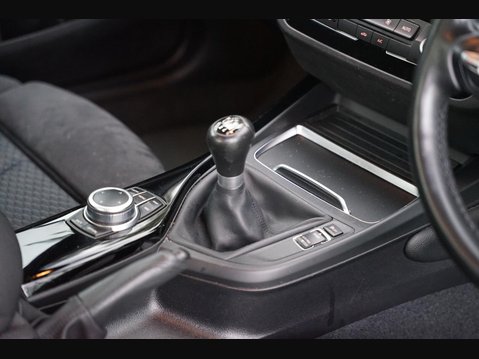 BMW 2 Series 1.5 218i GPF M Sport Euro 6 (s/s) 2dr 23