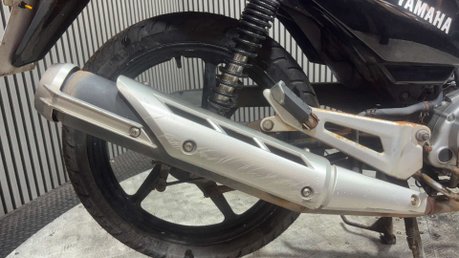 Yamaha YBR 125 2013 36K RUNNING PROJECT BIKE SPARES OR REPAIR 125CC LEARNER 7