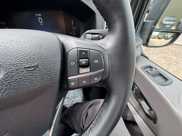 Ford Transit LWB L3H2 Med Roof Limited 350 Air Con Alloys Camera Nav Sensors EURO 6 23