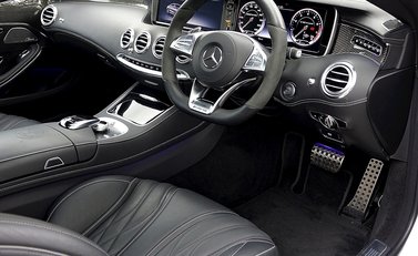 Mercedes-Benz S Class AMG Coupe 14