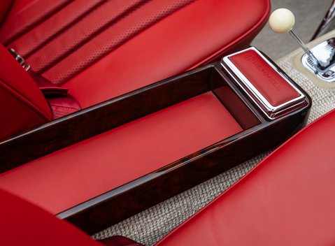 Mercedes-Benz 280 SL W113 Pagoda 41