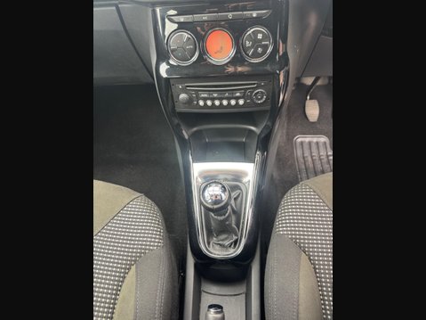 Citroen C3 1.2 PureTech Exclusive Euro 6 (s/s) 5dr 9