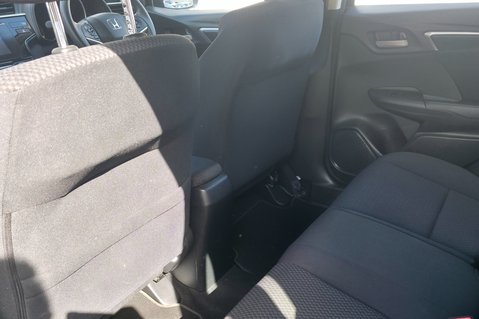 Honda Jazz I-VTEC SE NAVI DEMO + 1OWNER! FULL HISTORY! 7 HONDA SERVICES! 14