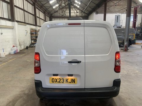 Peugeot Partner BLUEHDI PROFESSIONAL PREMIUM PLUS L1 6