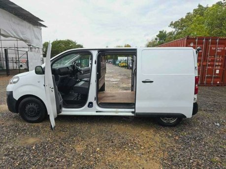 Vauxhall Vivaro 1.5 Turbo D 2700 Edition L1 H1 Euro 6 (s/s) 5dr 4