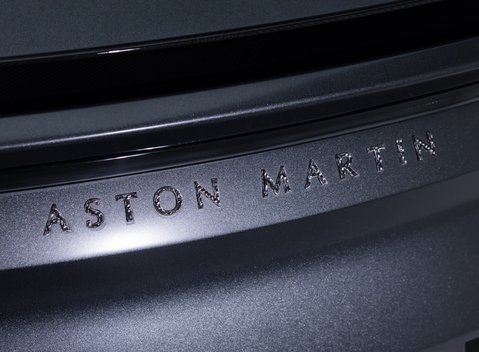 Aston Martin DBS Superleggera 43