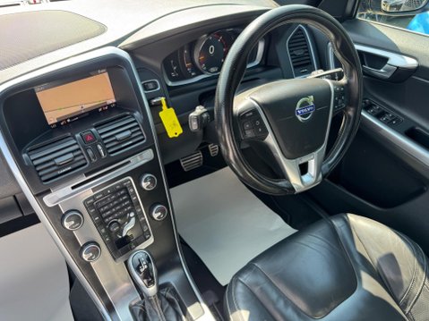Volvo XC60 2.4 D5 R-Design Nav Auto AWD Euro 6 (s/s) 5dr 13