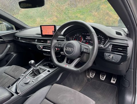 Audi A4 1.4 A4 Black Edition TFSI 5dr 12