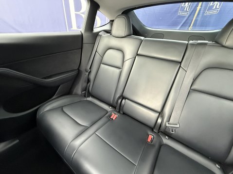 Tesla Model Y (Dual Motor) Long Range SUV 5dr Electric Auto 4WDE (384 bhp) 27