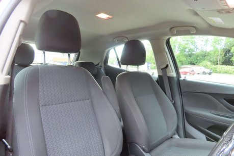 Vauxhall Mokka X 1.4i Turbo ecoTEC Active SUV 5dr Petrol Manual Euro 6 (s/s) (140 ps) 8